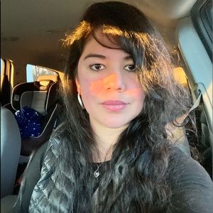 Meet your Posher, Christine